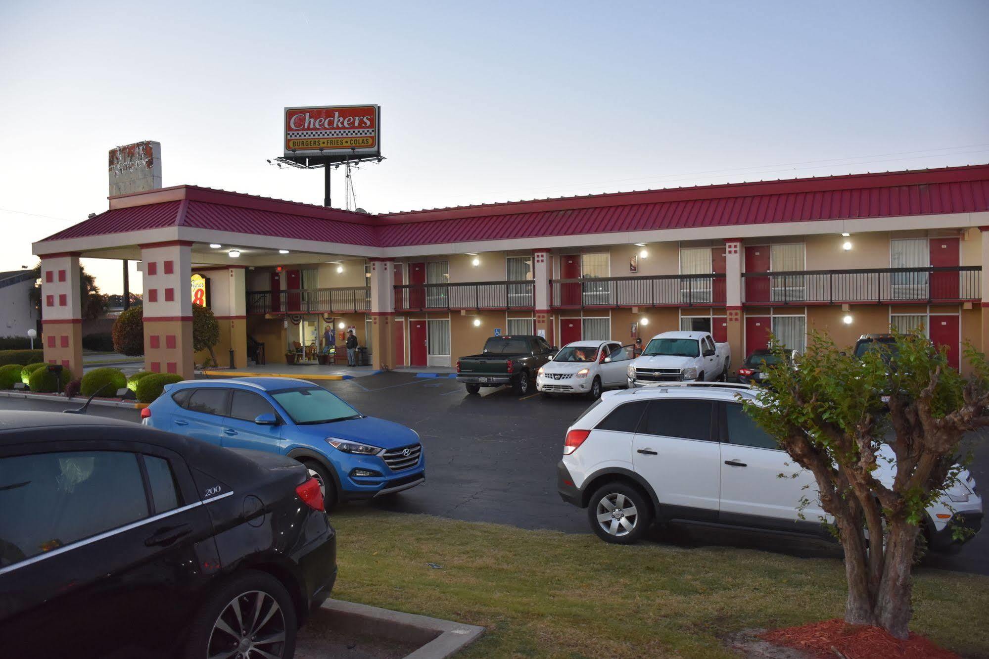 Hotel Super 8 By Wyndham Tifton Exterior foto